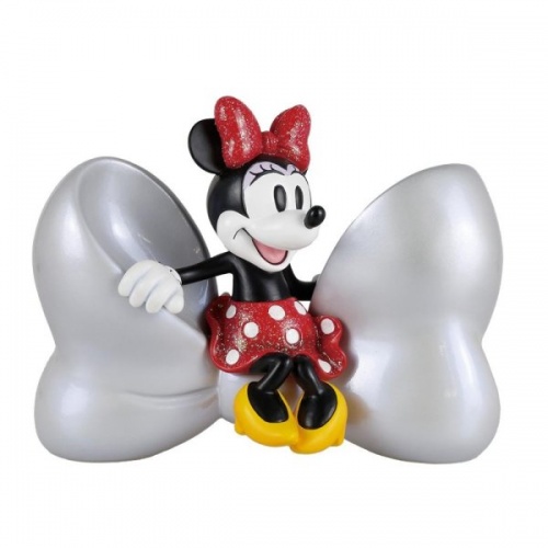 Disney Showcase Minnie Mouse Icon Figurine