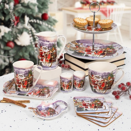 Santa Claus Christmas Fine China Mug - Gift Boxed
