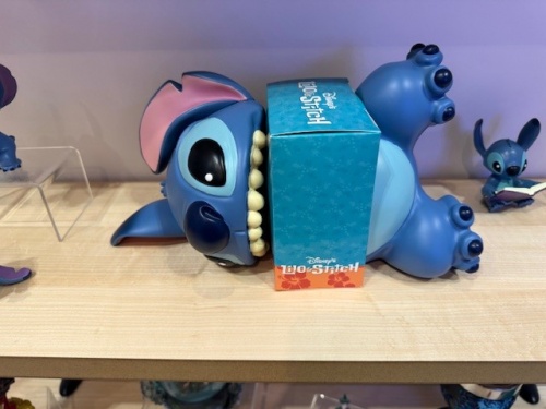 Disney Showcase Stitch Nomming Bookends - Lilo & Stitch