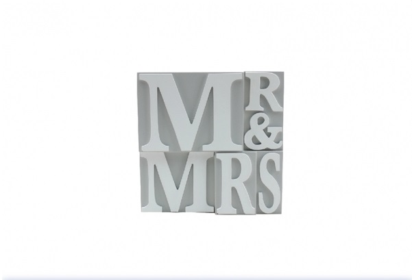 Mr & Mrs Decorative Wooden Plaque
